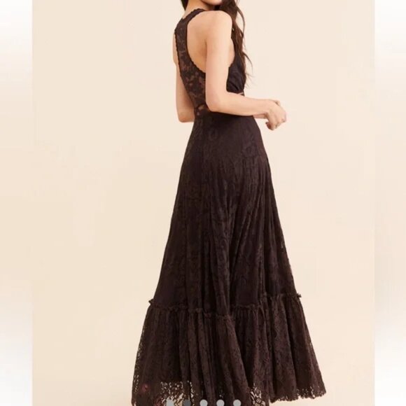 Free People One More Night Pieced Lace Ethereal flounce hem Maxi Dress in Onyx 6 - Picture 3 of 12